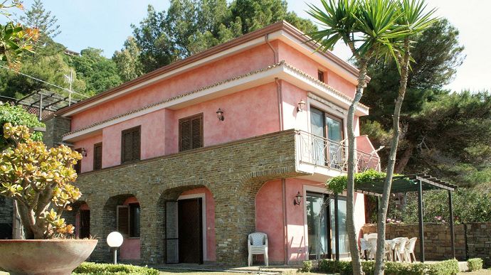 Villa Licosa (3t)