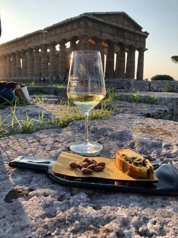 Aperitivo in Paestum Aperitivo in Paestum
